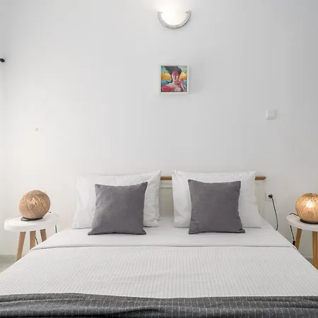 Eraora Lofts & Kefalonia Apartmán *